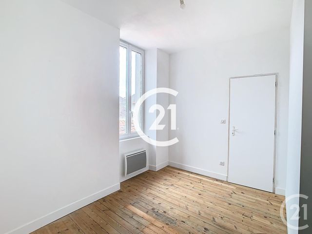 Maison &agrave; louer - 4 pi&egrave;ces - 83 m2 - Cognac - 16 - POITOU-CHARENTES