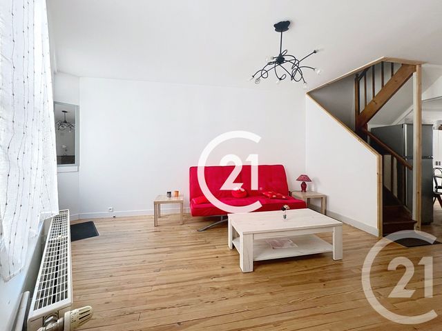 Maison &agrave; louer - 5 pi&egrave;ces - 118 m2 - Cognac - 16 - POITOU-CHARENTES