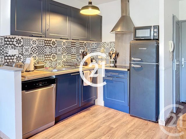 Appartement F3 &agrave; louer - 3 pi&egrave;ces - 55,30 m2 - Cognac - 16 - POITOU-CHARENTES