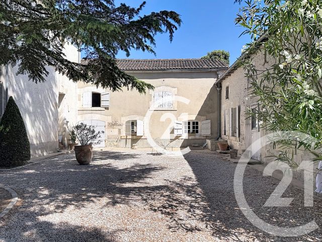 Maison &agrave; vendre - 6 pi&egrave;ces - 223 m2 - Chateaubernard - 16 - POITOU-CHARENTES