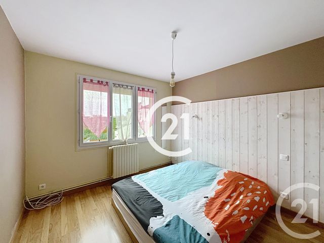 Appartement F2 &agrave; louer - 2 pi&egrave;ces - 64 m2 - Cognac - 16 - POITOU-CHARENTES