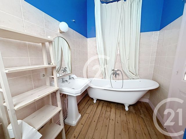 Maison &agrave; louer - 3 pi&egrave;ces - 80,80 m2 - Cognac - 16 - POITOU-CHARENTES