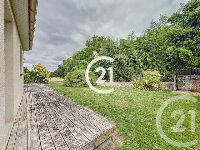 Maison &agrave; louer - 4 pi&egrave;ces - 103,50 m2 - St Martial Sur Ne - 17 - POITOU-CHARENTES