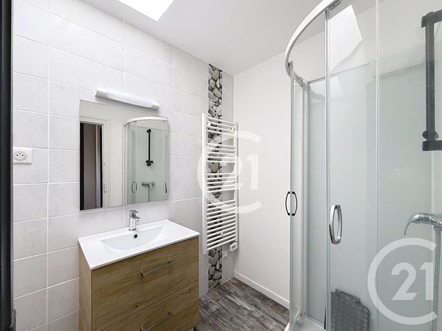 Maison &agrave; louer - 3 pi&egrave;ces - 45 m2 - Cognac - 16 - POITOU-CHARENTES