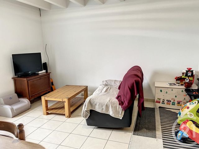 Appartement F3 &agrave; louer - 3 pi&egrave;ces - 60 m2 - Cognac - 16 - POITOU-CHARENTES