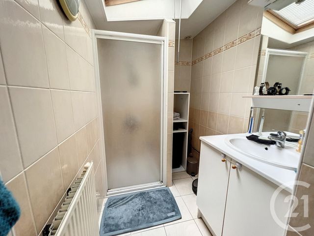 Appartement F3 &agrave; louer - 3 pi&egrave;ces - 60 m2 - Cognac - 16 - POITOU-CHARENTES