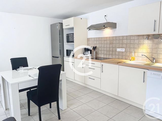 Maison &agrave; louer - 2 pi&egrave;ces - 47 m2 - Cognac - 16 - POITOU-CHARENTES