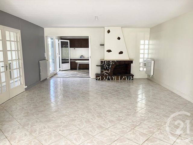 Maison &agrave; louer - 7 pi&egrave;ces - 147 m2 - St Sulpice De Cognac - 16 - POITOU-CHARENTES