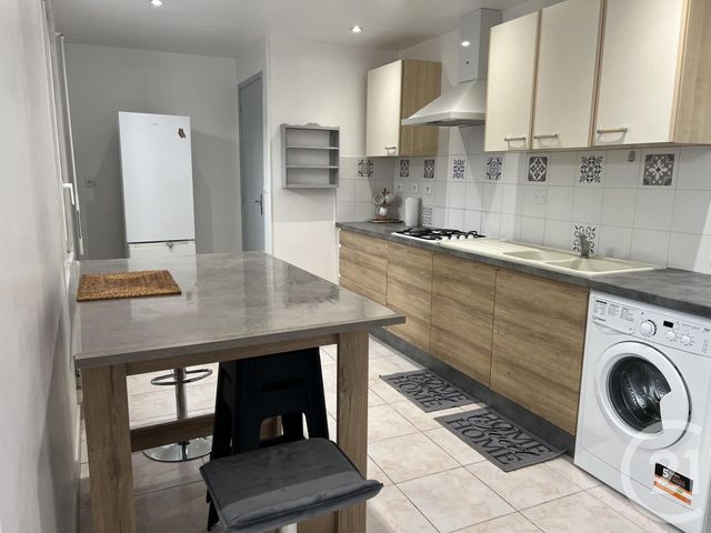 Maison &agrave; louer - 2 pi&egrave;ces - 54,50 m2 - Cherac - 17 - POITOU-CHARENTES
