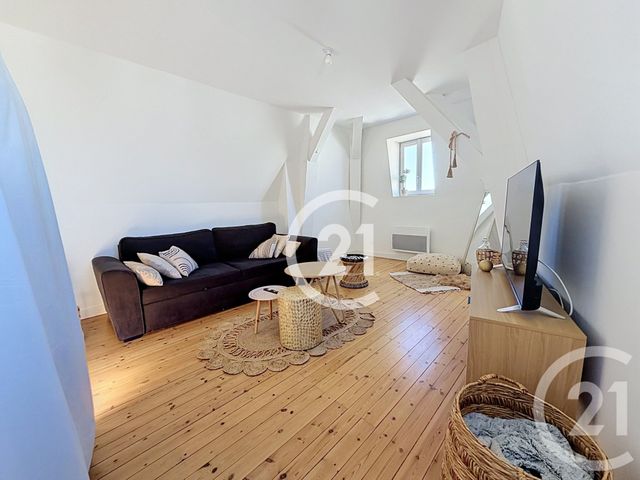 Appartement F3 &agrave; louer - 2 pi&egrave;ces - 57 m2 - Cognac - 16 - POITOU-CHARENTES