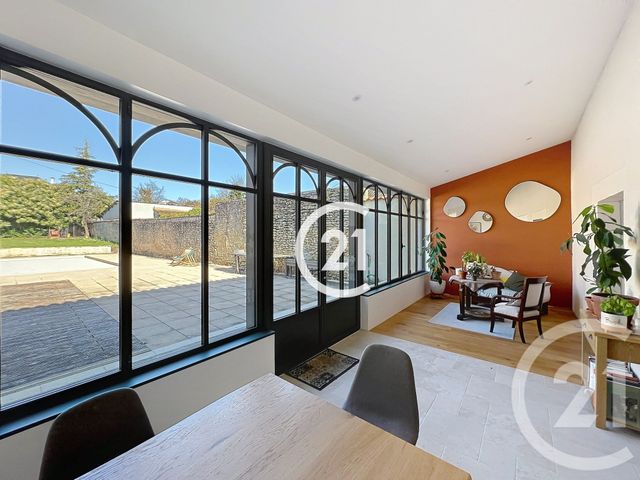 Maison &agrave; louer - 10 pi&egrave;ces - 255 m2 - Cognac - 16 - POITOU-CHARENTES