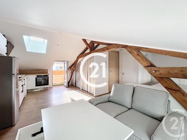 Appartement Studio &agrave; louer - 1 pi&egrave;ce - 34 m2 - Cognac - 16 - POITOU-CHARENTES