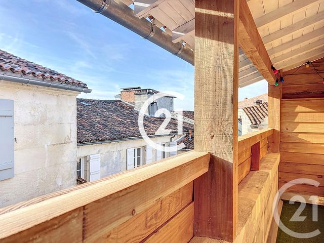 Appartement Studio &agrave; louer - 1 pi&egrave;ce - 34 m2 - Cognac - 16 - POITOU-CHARENTES