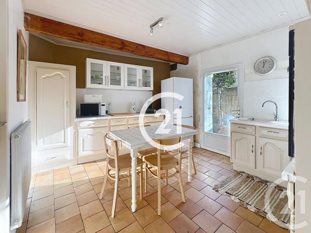 Maison &agrave; louer - 6 pi&egrave;ces - 179 m2 - Cognac - 16 - POITOU-CHARENTES