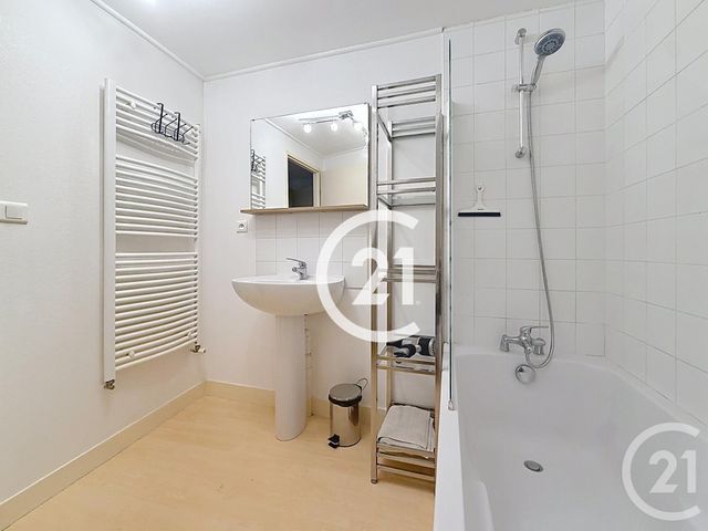 Appartement T2 &agrave; louer - 2 pi&egrave;ces - 56,50 m2 - Cognac - 16 - POITOU-CHARENTES