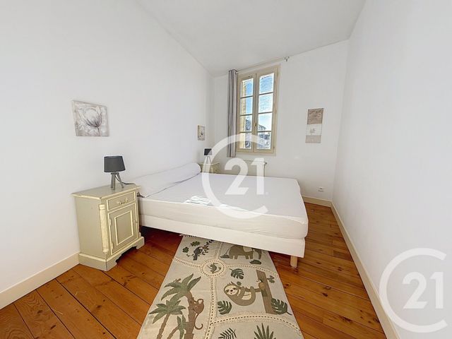 Appartement T2 &agrave; louer - 2 pi&egrave;ces - 56,50 m2 - Cognac - 16 - POITOU-CHARENTES