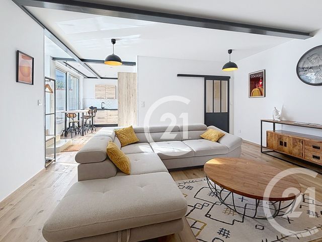 Appartement F3 &agrave; louer - 3 pi&egrave;ces - 66 m2 - Cognac - 16 - POITOU-CHARENTES