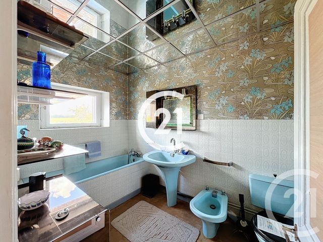 Maison à vendre - 8 pièces - 281 m2 - Cherves Richemont - 16 - POITOU-CHARENTES