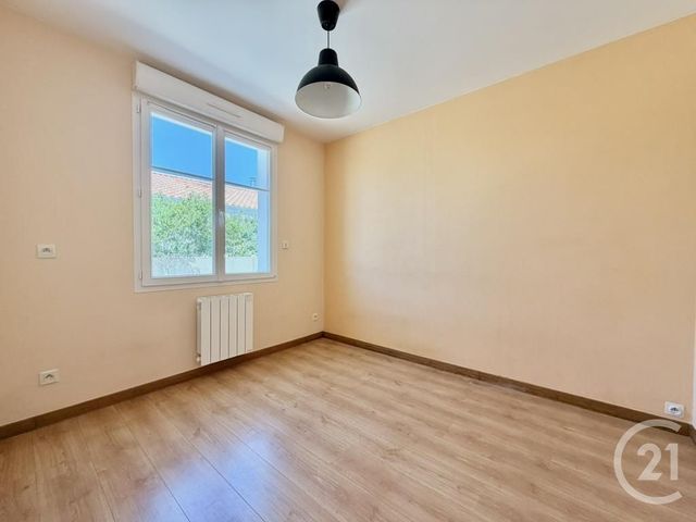 Maison &agrave; louer - 5 pi&egrave;ces - 99,79 m2 - St Hilaire De Riez - 85 - PAYS-DE-LOIRE