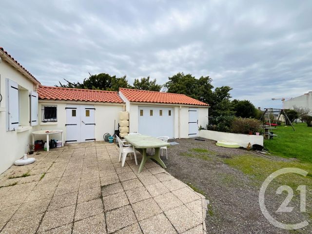 Maison à vendre - 4 pièces - 69 m2 - St Hilaire De Riez - 85 - PAYS-DE-LOIRE