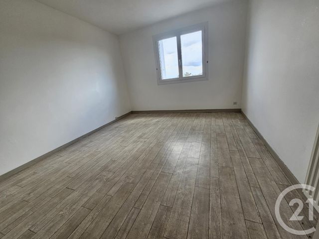 Appartement F3 à vendre - 3 pièces - 82,04 m2 - St Hilaire De Riez - 85 - PAYS-DE-LOIRE