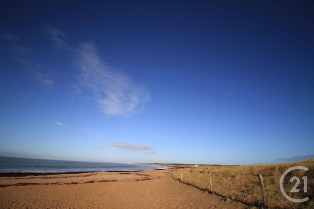 Terrain à vendre - 642 m2 - St Hilaire De Riez - 85 - PAYS-DE-LOIRE