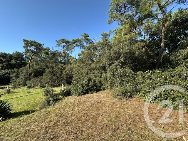 Terrain à vendre - 297 m2 - St Hilaire De Riez - 85 - PAYS-DE-LOIRE