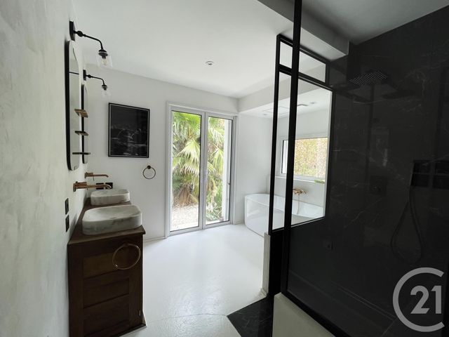 Maison à vendre - 3 pièces - 119,91 m2 - St Hilaire De Riez - 85 - PAYS-DE-LOIRE