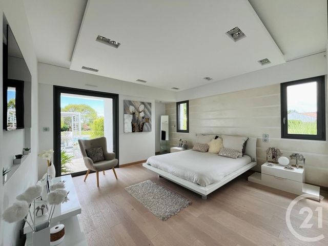 Maison à vendre - 10 pièces - 384,40 m2 - St Hilaire De Riez - 85 - PAYS-DE-LOIRE