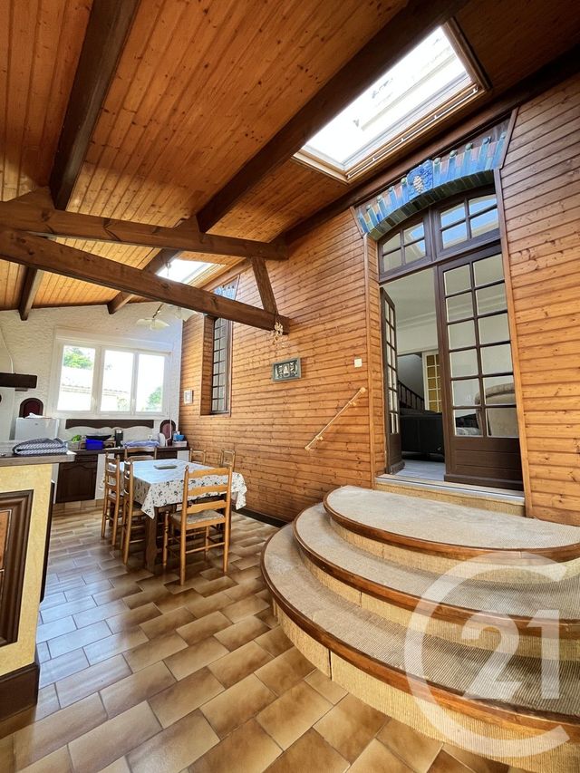 Maison à vendre - 5 pièces - 120 m2 - St Hilaire De Riez - 85 - PAYS-DE-LOIRE