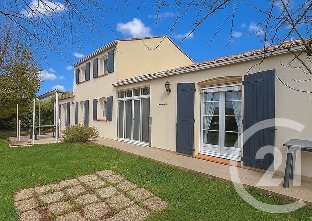 Maison à vendre - 7 pièces - 201,27 m2 - St Hilaire De Riez - 85 - PAYS-DE-LOIRE