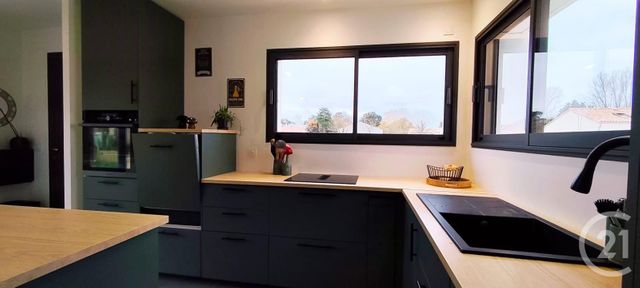 Maison à vendre - 5 pièces - 104,08 m2 - St Hilaire De Riez - 85 - PAYS-DE-LOIRE