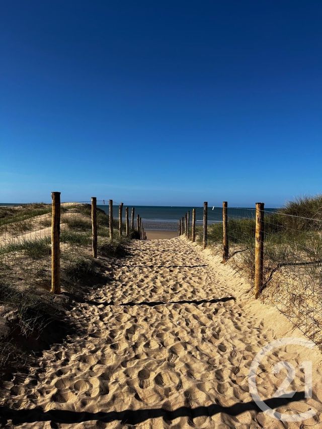 Appartement T2 &agrave; vendre - 2 pi&egrave;ces - 25,29 m2 - St Hilaire De Riez - 85 - PAYS-DE-LOIRE