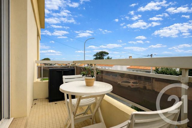 Appartement T3 &agrave; vendre - 3 pi&egrave;ces - 64,62 m2 - St Hilaire De Riez - 85 - PAYS-DE-LOIRE