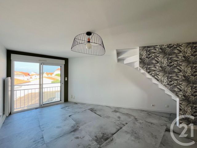 Appartement T4 &agrave; vendre - 4 pi&egrave;ces - 78,89 m2 - St Hilaire De Riez - 85 - PAYS-DE-LOIRE