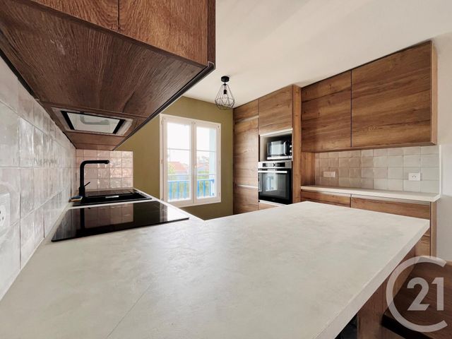 Appartement T4 &agrave; vendre - 4 pi&egrave;ces - 78,89 m2 - St Hilaire De Riez - 85 - PAYS-DE-LOIRE