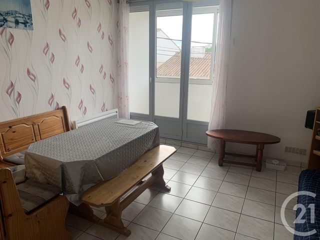 Appartement T3 &agrave; vendre - 3 pi&egrave;ces - 51,83 m2 - St Hilaire De Riez - 85 - PAYS-DE-LOIRE