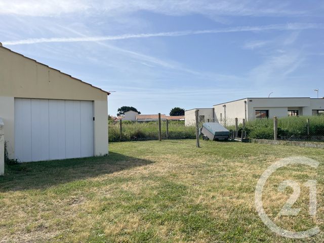 Appartement T3 &agrave; vendre - 3 pi&egrave;ces - 64,62 m2 - St Hilaire De Riez - 85 - PAYS-DE-LOIRE