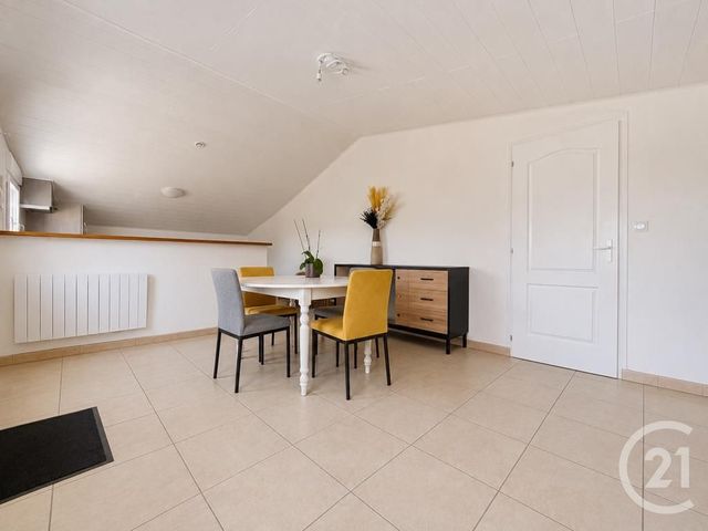 Appartement F3 &agrave; louer - 3 pi&egrave;ces - 86,56 m2 - St Hilaire De Riez - 85 - PAYS-DE-LOIRE