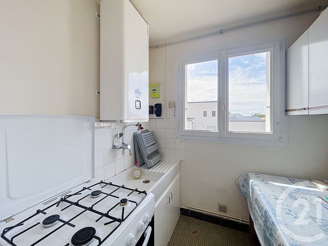 Appartement &agrave; vendre - 3 pi&egrave;ces - 45,76 m2 - St Hilaire De Riez - 85 - PAYS-DE-LOIRE