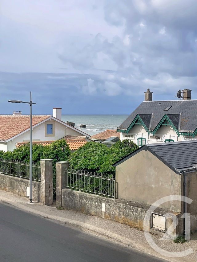 Appartement T3 &agrave; vendre - 3 pi&egrave;ces - 65,14 m2 - St Hilaire De Riez - 85 - PAYS-DE-LOIRE