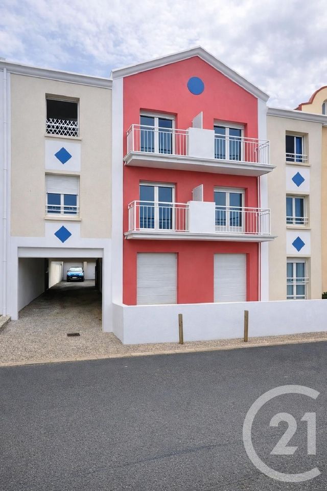 Appartement T3 &agrave; vendre - 3 pi&egrave;ces - 65,14 m2 - St Hilaire De Riez - 85 - PAYS-DE-LOIRE
