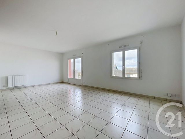 Appartement T3 &agrave; vendre - 3 pi&egrave;ces - 65,14 m2 - St Hilaire De Riez - 85 - PAYS-DE-LOIRE