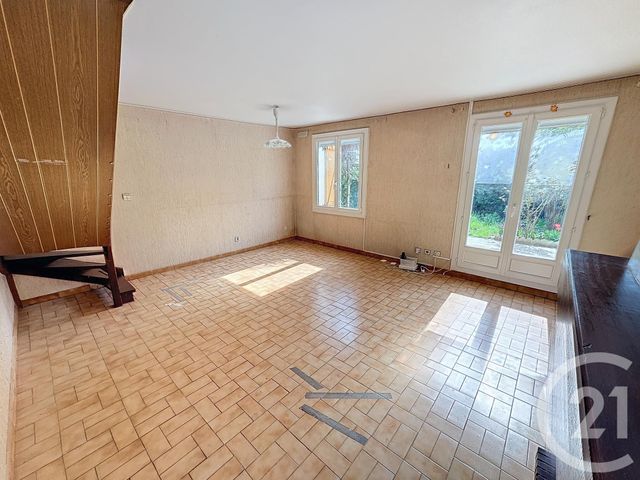 Maison a vendre  - 5 pièce(s) - 118.7 m2 - Surfyn