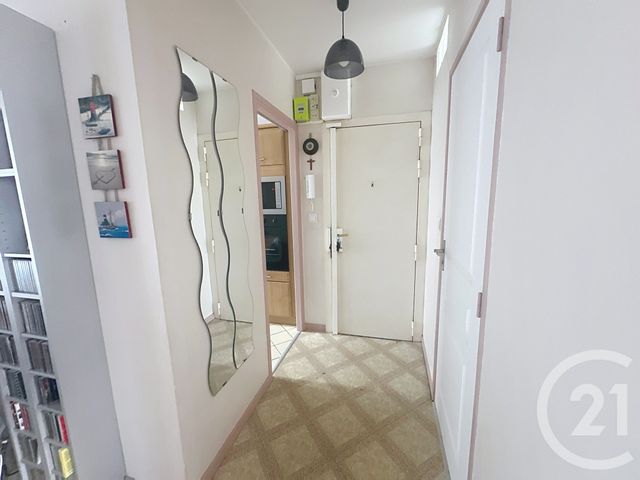 Appartement F2 à vendre - 2 pièces - 44,15 m2 - Gonesse - 95 - ILE-DE-FRANCE