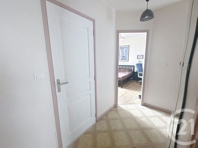 Appartement F2 à vendre - 2 pièces - 44,15 m2 - Gonesse - 95 - ILE-DE-FRANCE