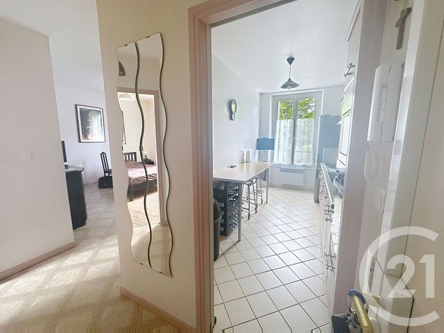 Appartement F2 à vendre - 2 pièces - 44,15 m2 - Gonesse - 95 - ILE-DE-FRANCE
