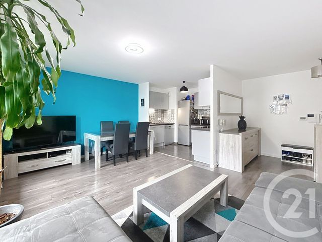 Appartement F4 à vendre - 4 pièces - 74,84 m2 - Gonesse - 95 - ILE-DE-FRANCE