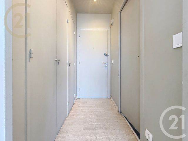 Appartement F1 à vendre - 1 pièce - 25,04 m2 - Cannes - 06 - PROVENCE-ALPES-COTE-D-AZUR