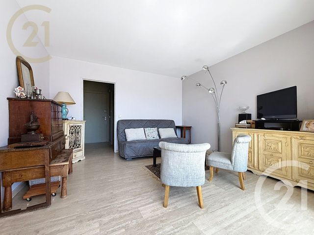 Appartement F1 à vendre - 1 pièce - 25,04 m2 - Cannes - 06 - PROVENCE-ALPES-COTE-D-AZUR
